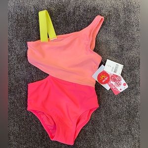 Geometric one piece swimsuit sz 4T